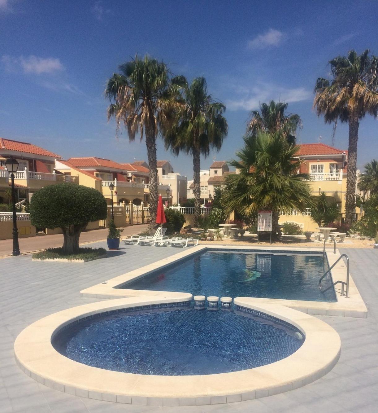 Torrevieja, La Torreta Ground Floor Apartment With Large Private Patio Garden מראה חיצוני תמונה